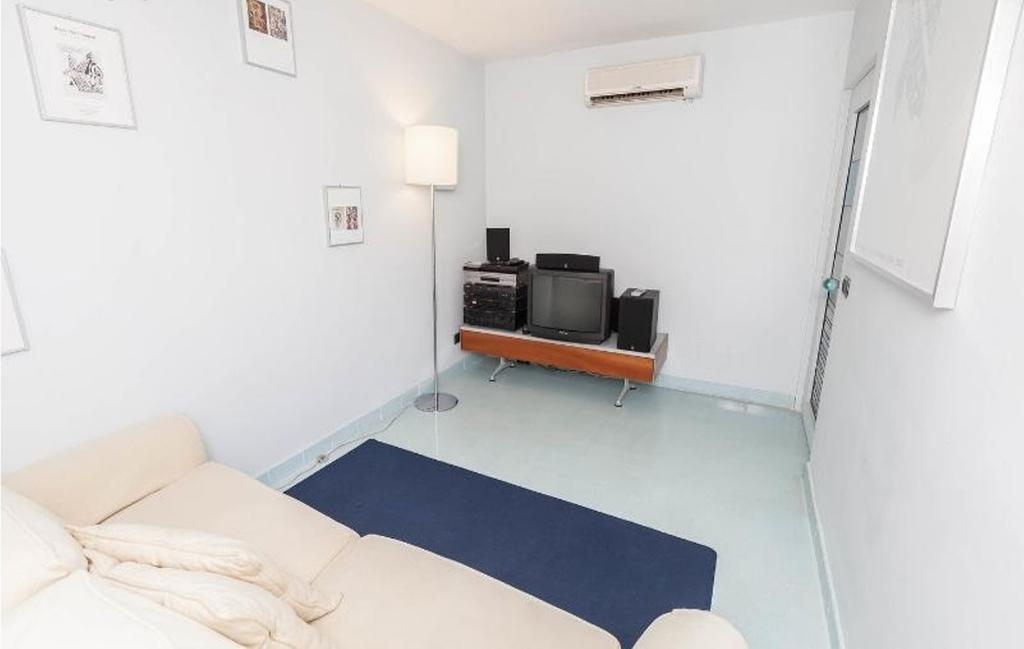 High Design Apartment Rom